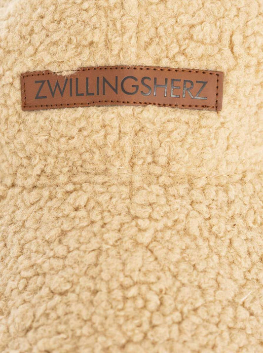 💕 Zwillingsherz Cap Teddy "Patch" Beige