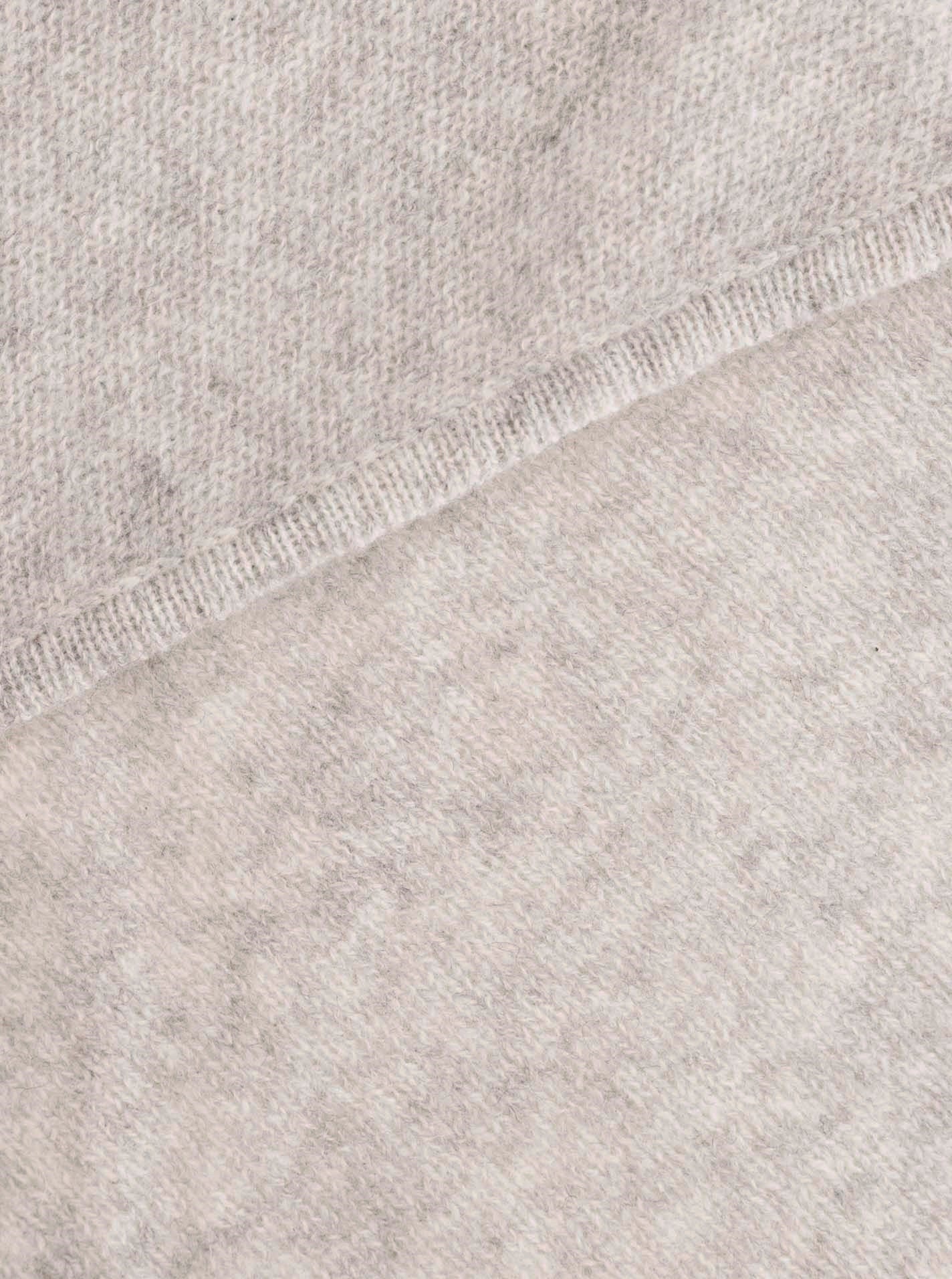 đź’• Zwillingsherz Dreieckstuch "100 % Cashmere" Kaschmir Hellgrau
