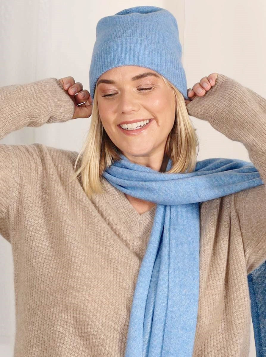 💕 Zwillingsherz Mütze "Ribbon Edge Beanie" 100 % Kaschmir Hellblau