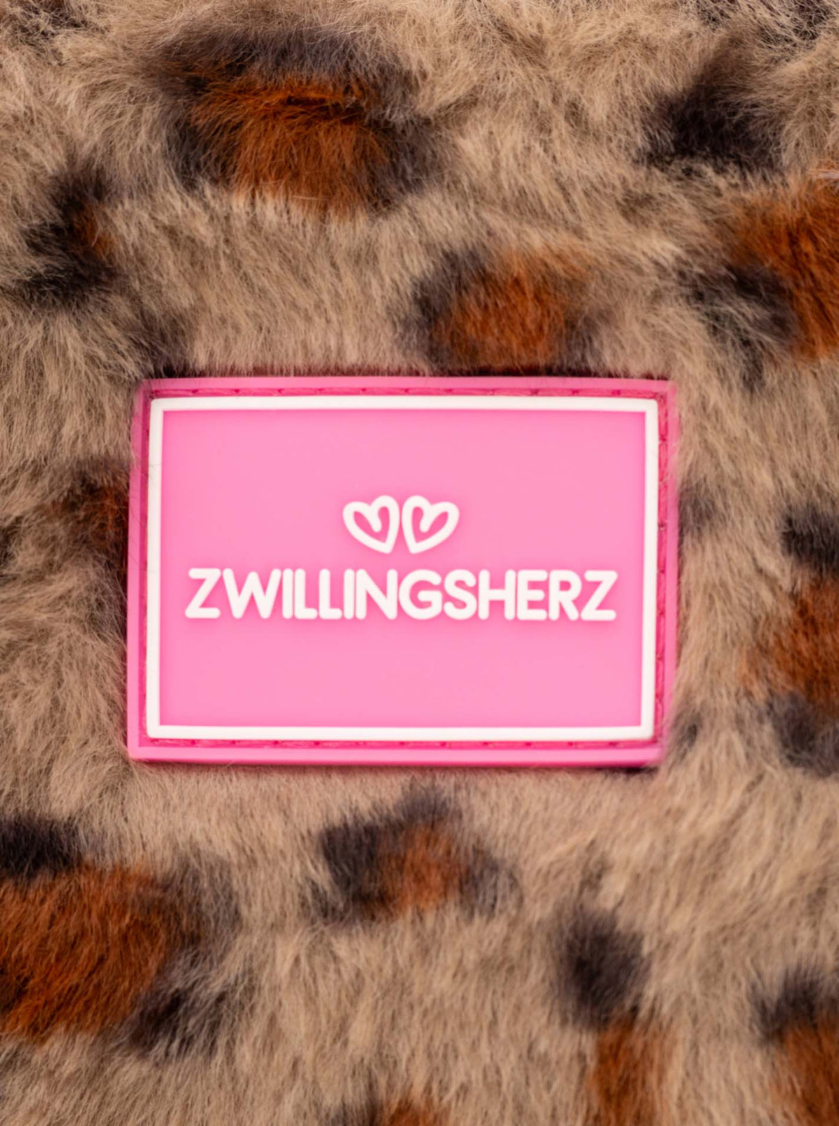 💕 Zwillingsherz Kosmetiktasche "Leo Plüsch" Taupe