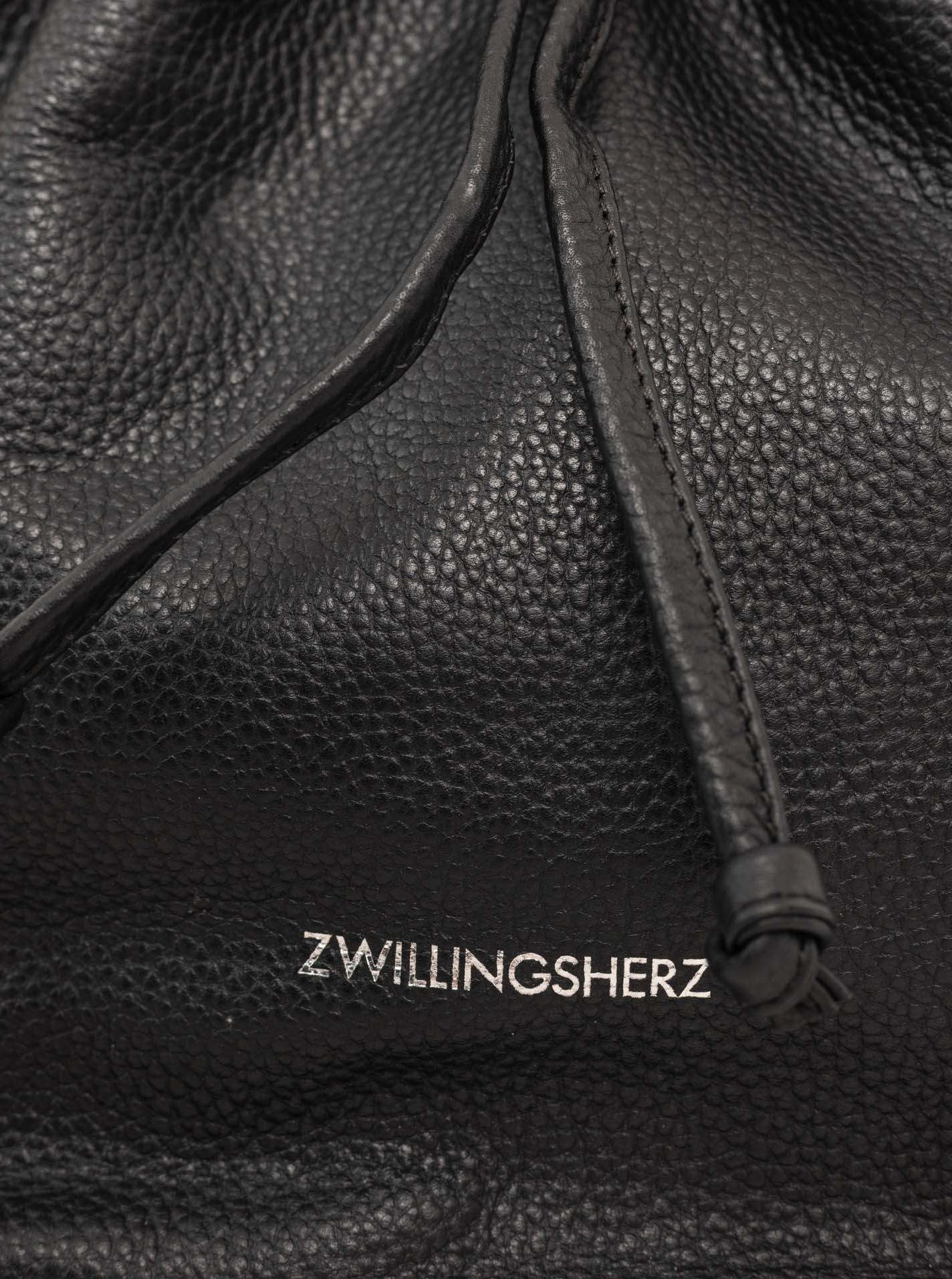 💕 Zwillingsherz Tasche "Drawstring Bag" 100 % Leder Schwarz