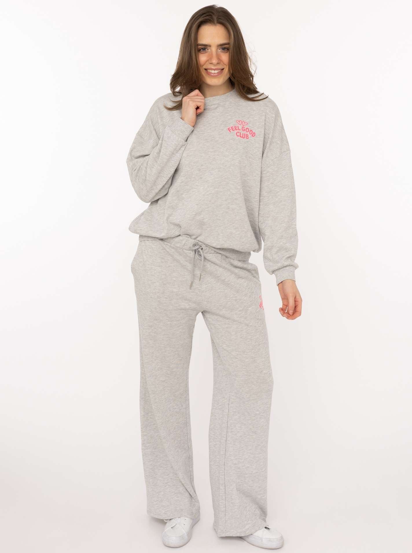 💕 Zwillingsherz Sweathose "Feel Good Club" Hellgrau