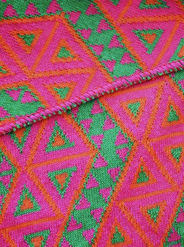 💕 Zwillingsherz Dreieckstuch "Azteken Zick Zack" Baumwolle Pink Orange Grün