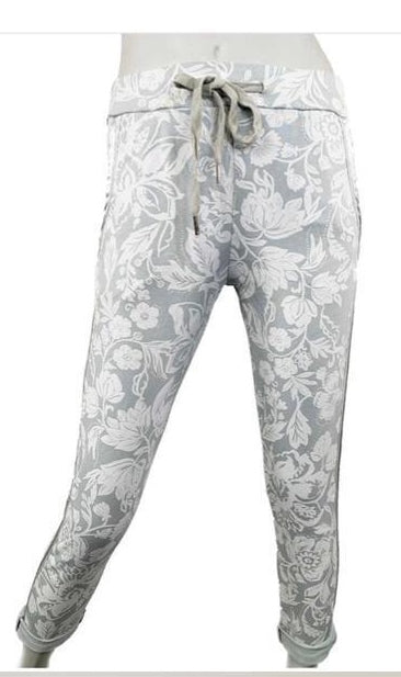 Jogger "Blumen" Blumenmuster Baumwolle Hellgrau