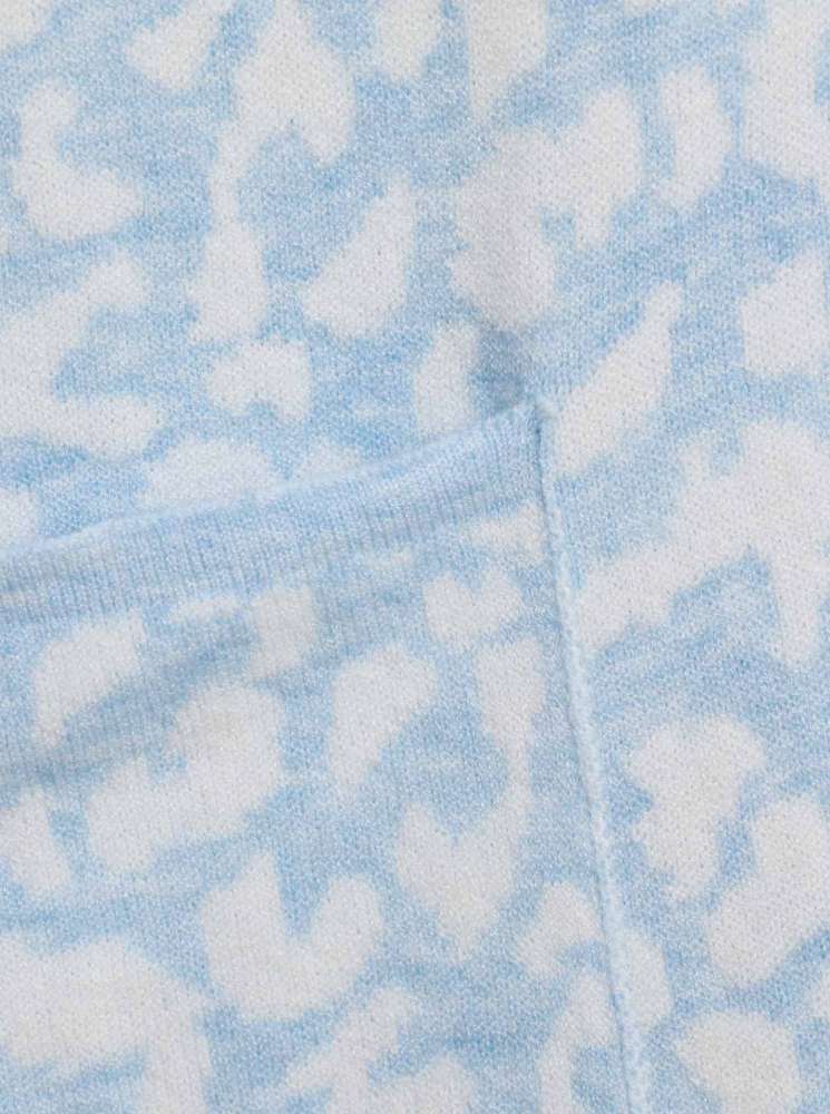 💕 Zwillingsherz Strickjacke "Kate" mit Leomuster Viskose Hellblau